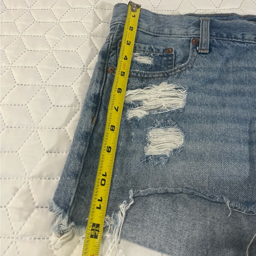 Aeropostale Boyfriend Distressed Denim Shorts Button Fly Raw Hem Size 12 - Picture 9 of 9